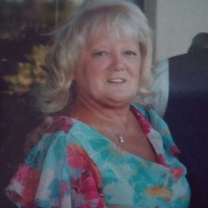 Meet your Posher, Loretta